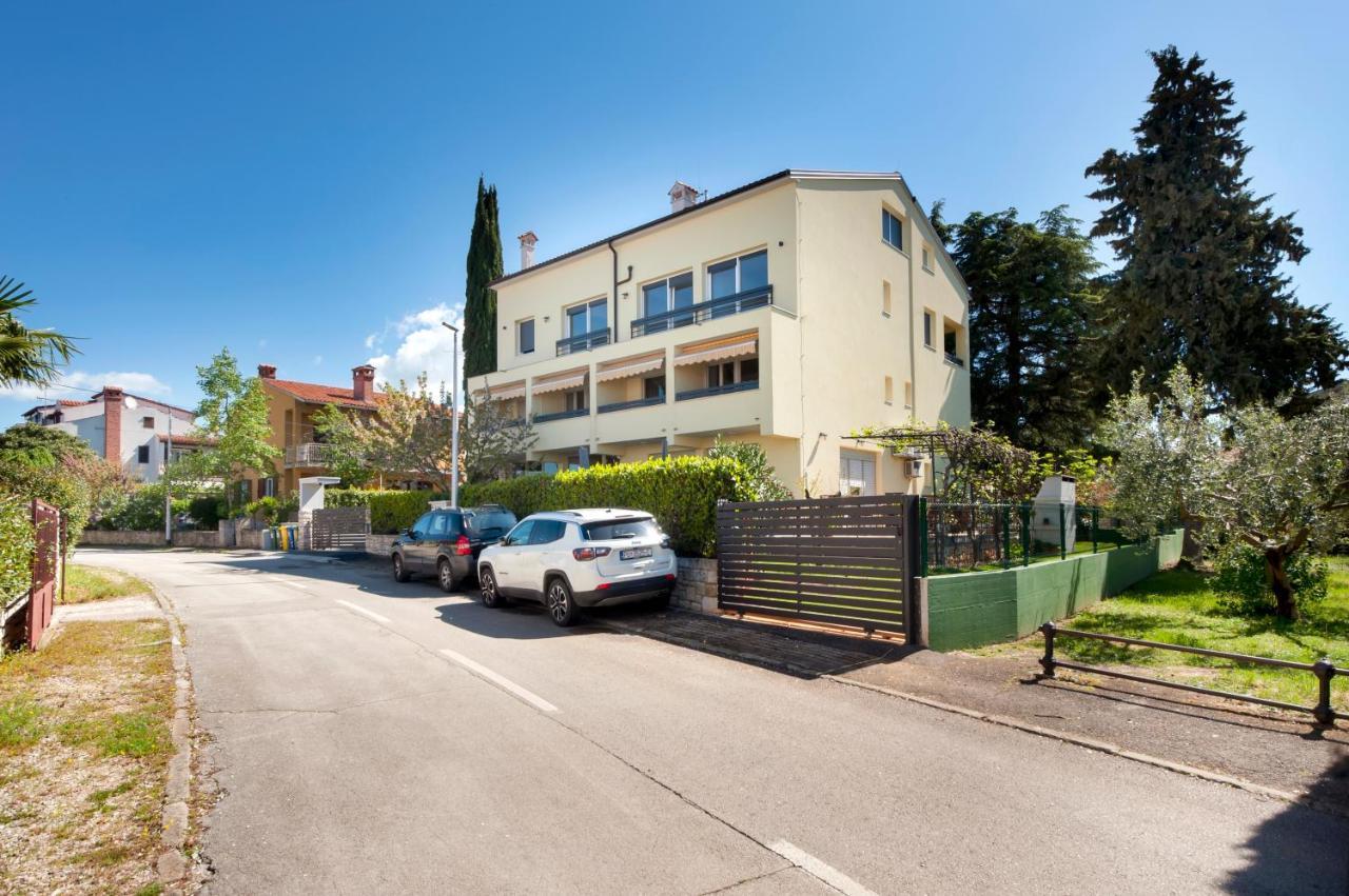 Apartments Sunrise & Sunset Rovinj Exterior photo