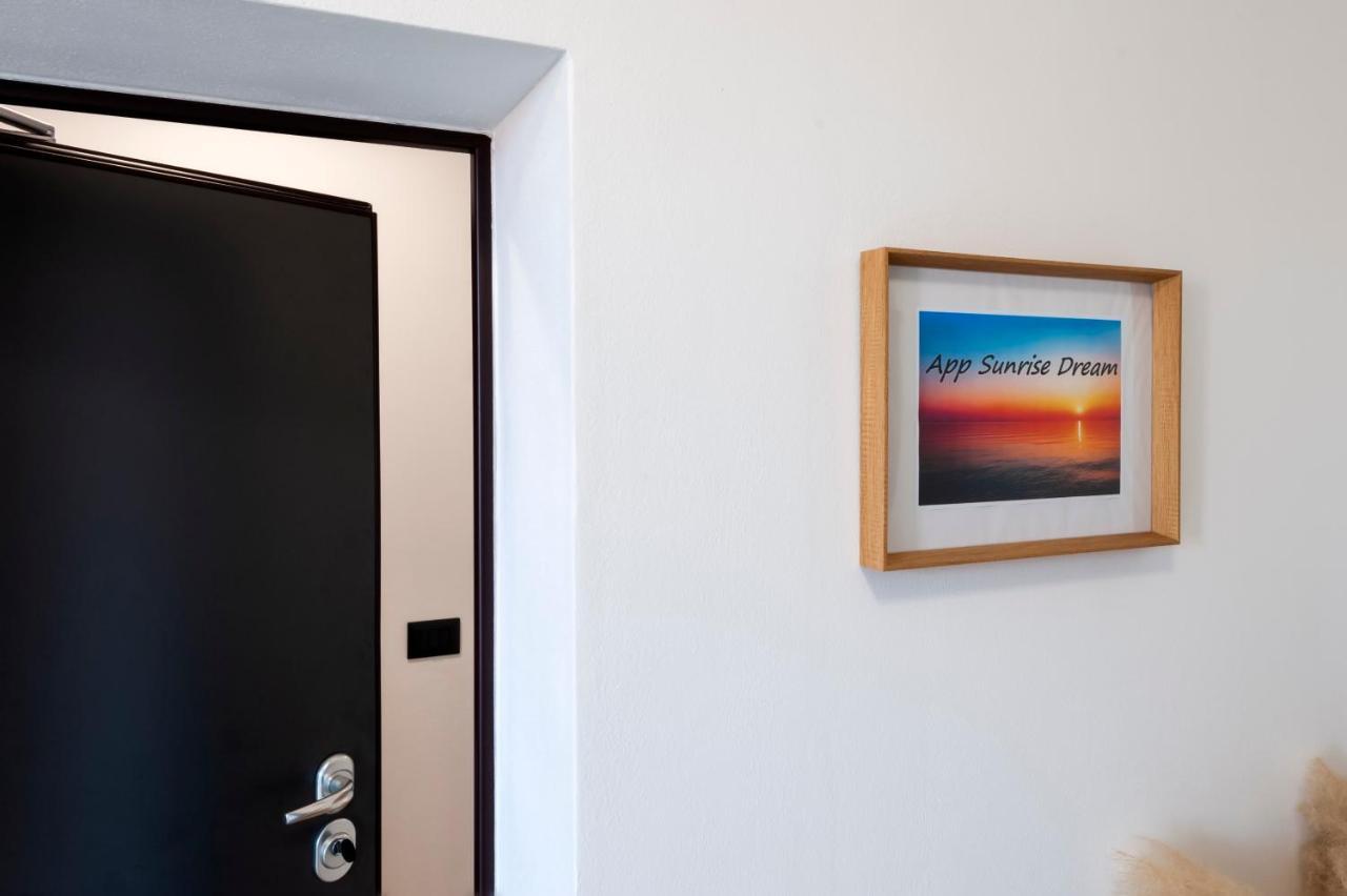 Apartments Sunrise & Sunset Rovinj Exterior photo