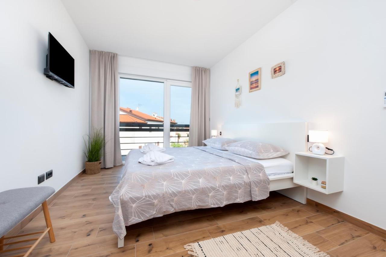 Apartments Sunrise & Sunset Rovinj Exterior photo