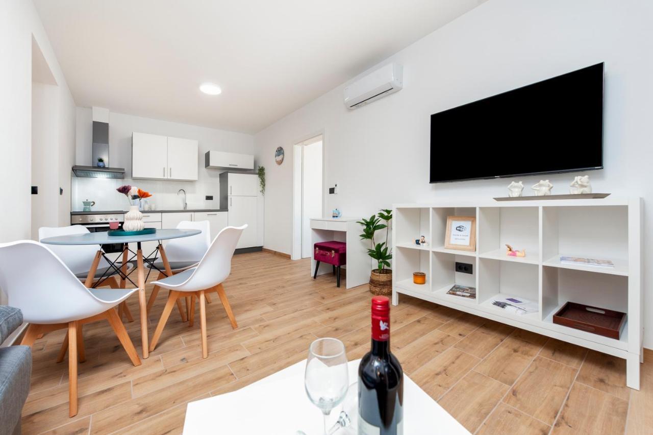 Apartments Sunrise & Sunset Rovinj Exterior photo