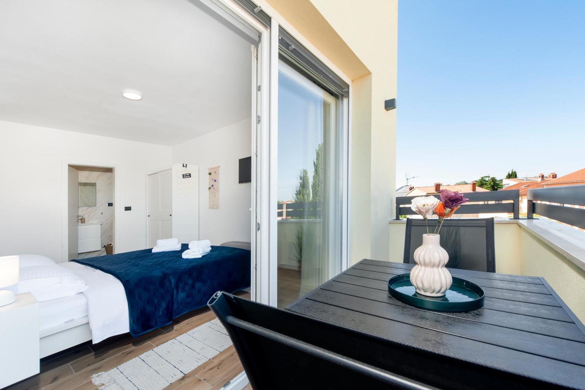 Apartments Sunrise & Sunset Rovinj Exterior photo